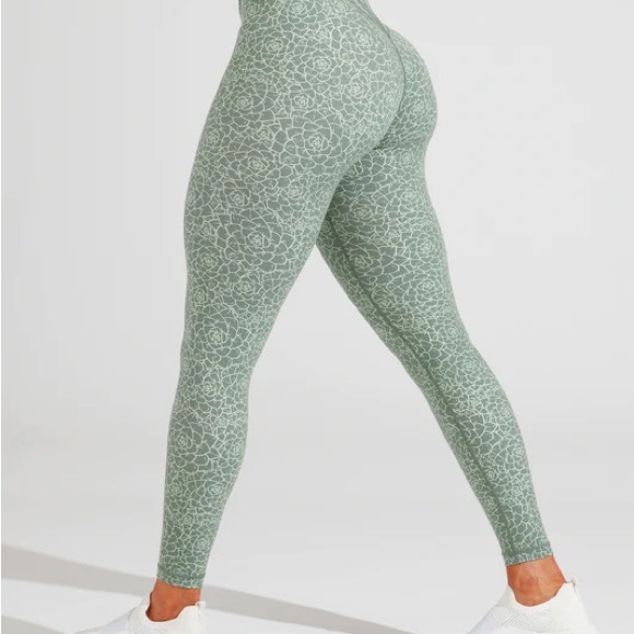 Buffbunnny blooming collection set size small - Picture 4 of 5